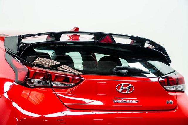 Photo of 2021 Racing Red w/Black Roof Hyundai Veloster N