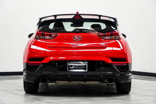 Photo of 2021 Racing Red w/Black Roof Hyundai Veloster N