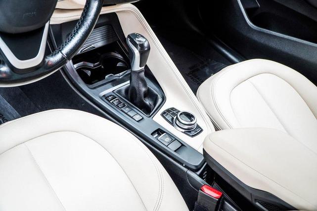Photo of 2017 Black Sapphire Metallic BMW X1