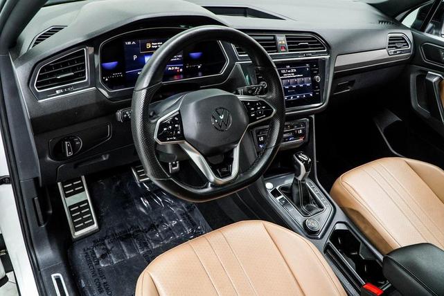 Photo of 2024 Opal White Pearl Volkswagen Tiguan
