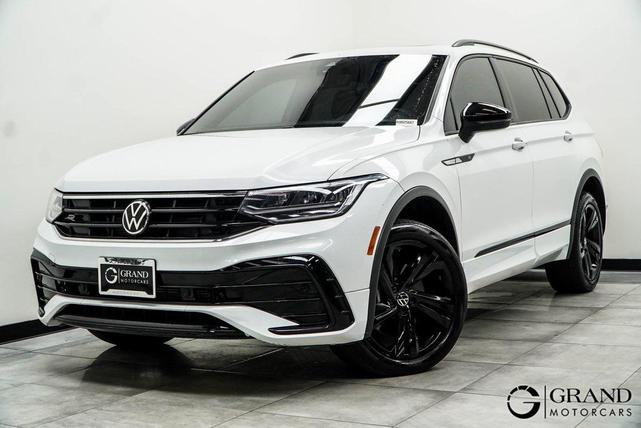 Photo of 2024 Opal White Pearl Volkswagen Tiguan