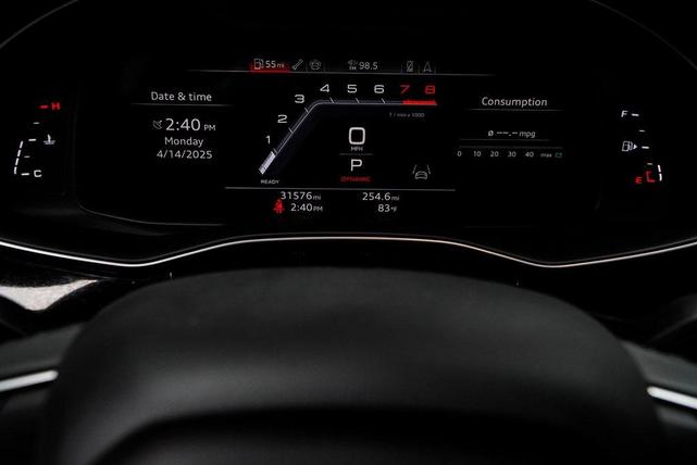 Photo of 2024 Satellite Silver Metallic Audi Q7