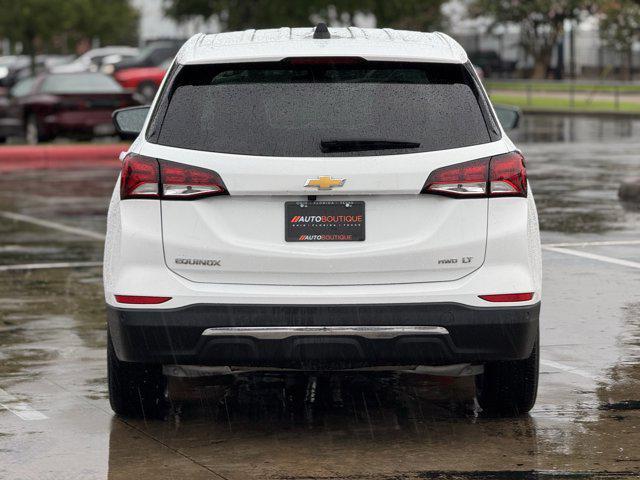 Photo of 2023 Summit White Chevrolet Equinox
