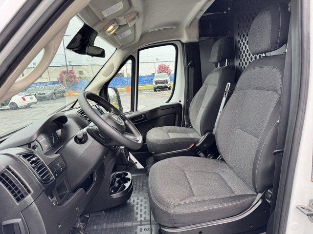 Photo of 2023 Bright White Clearcoat RAM ProMaster 2500