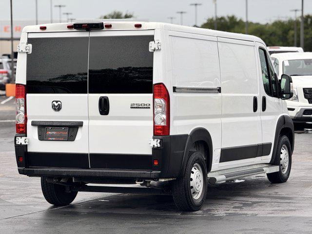 Photo of 2023 Bright White Clearcoat RAM ProMaster 2500