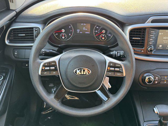 Photo of 2020 Silver Kia Sorento