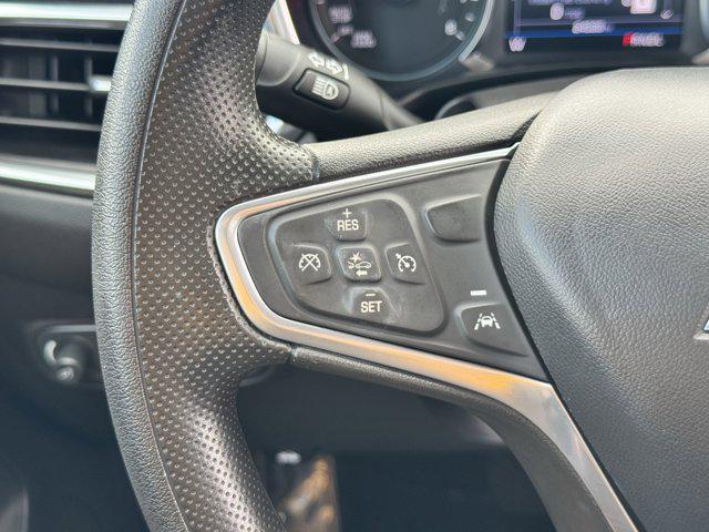 Photo of 2023 Summit White Chevrolet Equinox