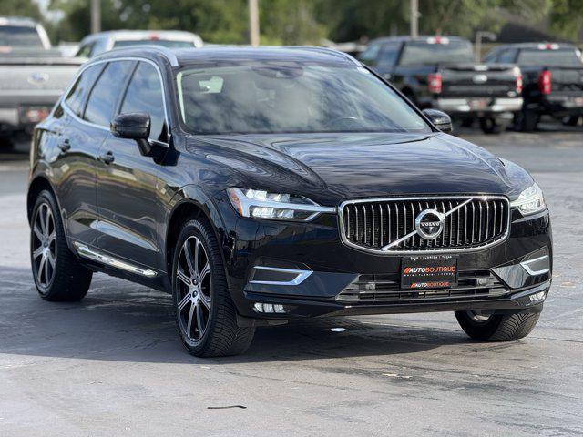 Photo of 2020 Onyx Black Metallic Volvo XC60