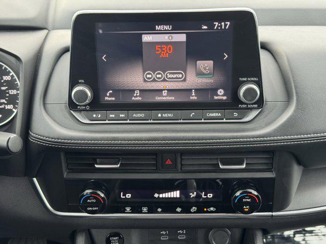 Photo of 2024 Brilliant Silver Metallic Nissan Rogue