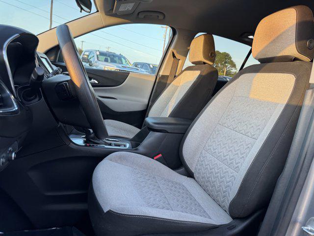Photo of 2023 Sterling Gray Metallic Chevrolet Equinox