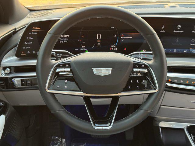 Photo of 2024 Crystal White Tricoat Cadillac LYRIQ
