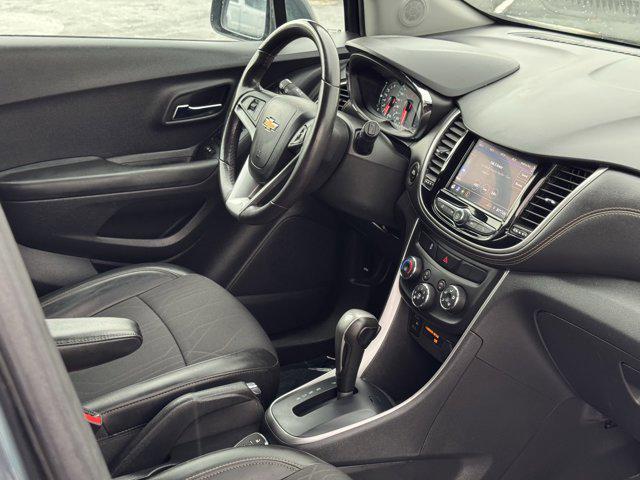 Photo of 2022 Gray Chevrolet Trax