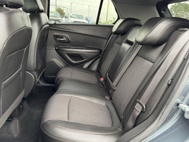 Photo of 2022 Gray Chevrolet Trax