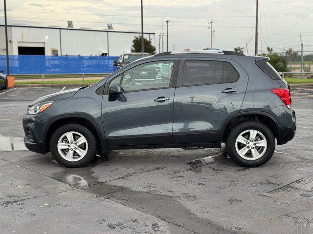 Photo of 2022 Gray Chevrolet Trax