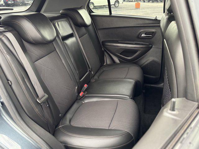Photo of 2022 Gray Chevrolet Trax