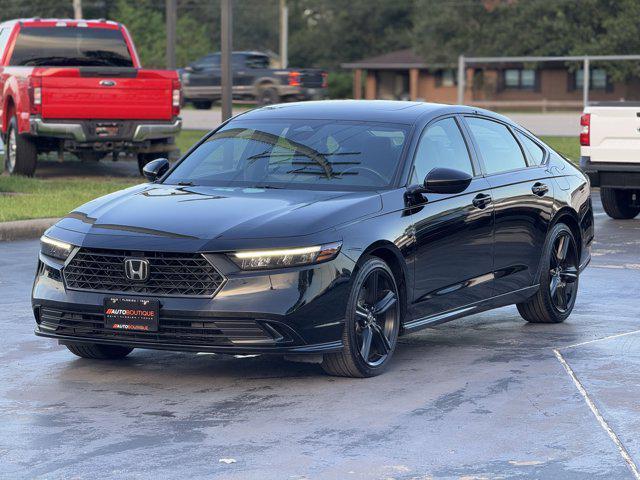 Photo of 2023 Crystal Black Pearl Honda Accord Hybrid