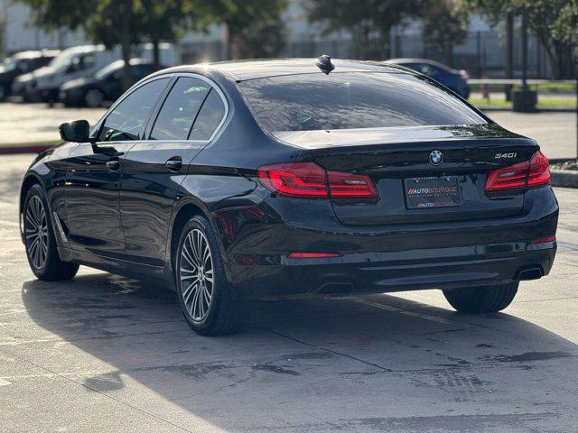 Photo of 2020 Black BMW 540