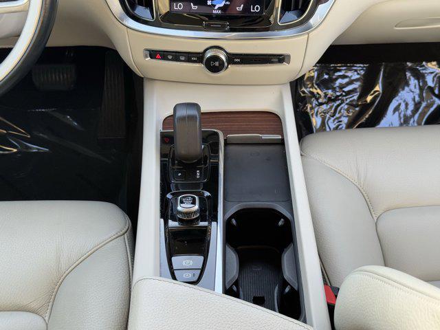 Photo of 2022 Silver Volvo S60