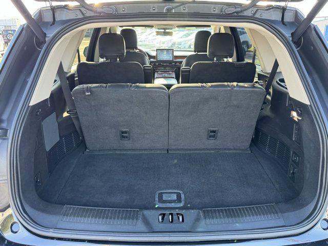 Photo of 2021 Infinite Black Lincoln Aviator