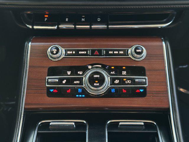 Photo of 2021 Infinite Black Lincoln Aviator