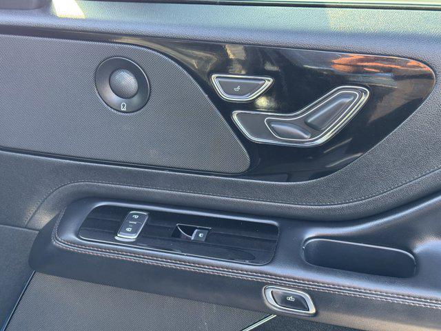 Photo of 2021 Infinite Black Lincoln Aviator