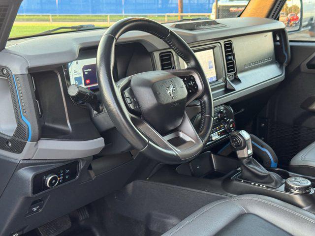 Photo of 2023 Oxford White Ford Bronco