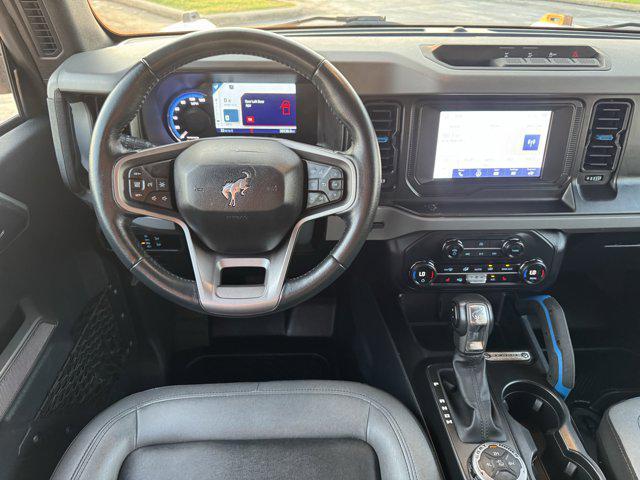 Photo of 2023 Oxford White Ford Bronco
