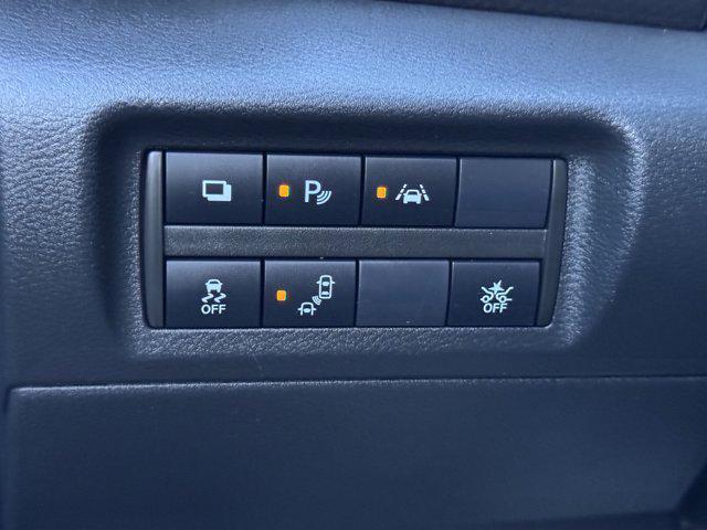 Photo of 2020 Gun Metallic Nissan Kicks