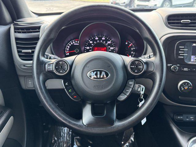 Photo of 2018 Bright Silver Kia Soul
