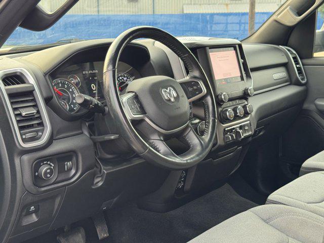 Photo of 2023 Diamond Black Crystal Pearlcoat RAM 1500