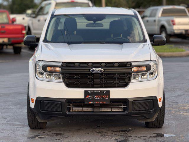 Photo of 2023 Oxford White Ford Maverick