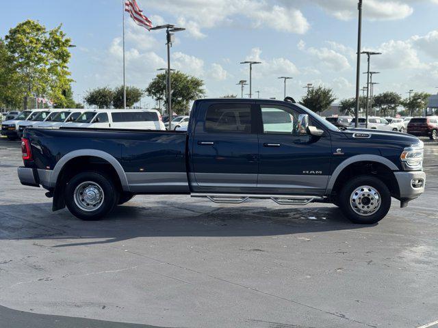 Photo of 2022 Blue RAM 3500