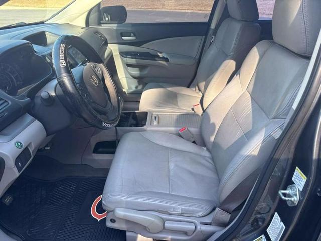 Photo of 2013 Gray Honda CR-V