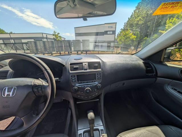Photo of 2007 Blue Honda Accord