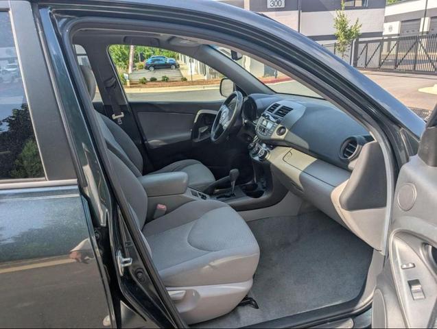 Photo of 2011  Toyota RAV4