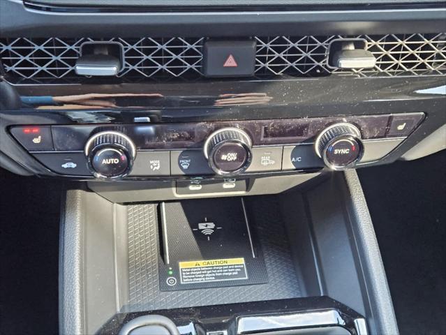 Photo of 2025 Platinum White Pearl Honda Accord Hybrid
