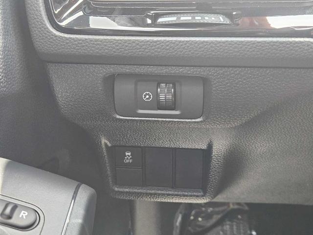 Photo of 2026 Blue Lagoon Honda Civic Hybrid
