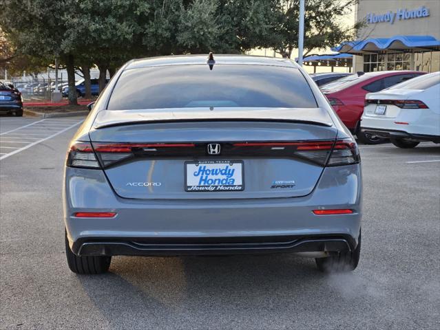 Photo of 2025 Urban Gray Pearl Honda Accord Hybrid