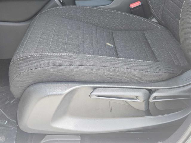 Photo of 2026 Platinum White Pearl Honda HR-V