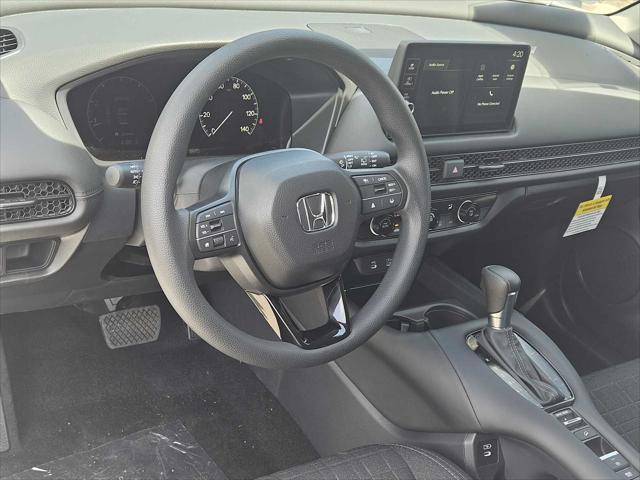 Photo of 2026 Platinum White Pearl Honda HR-V
