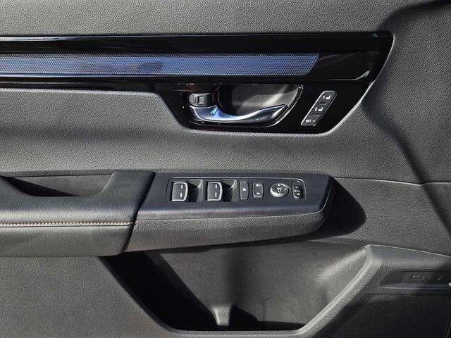 Photo of 2025 Blue Honda CR-V Hybrid
