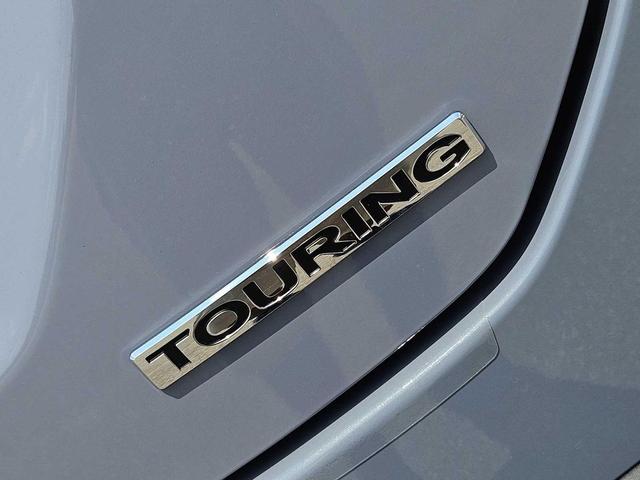Photo of 2025 Sonic Gray Pearl Honda Pilot