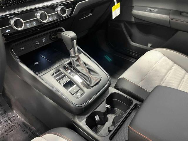 Photo of 2026 Platinum White Pearl Honda CR-V Hybrid