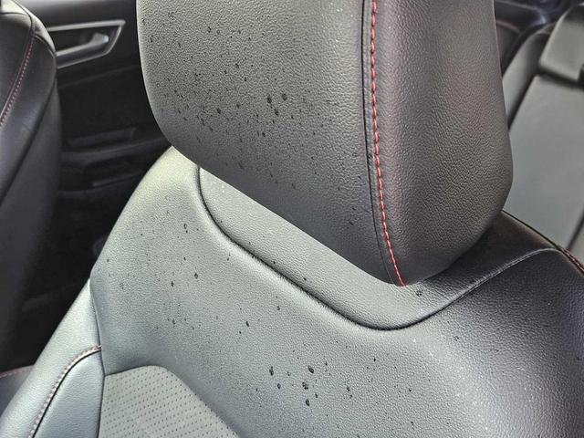 Photo of 2020 Star White Ford Edge