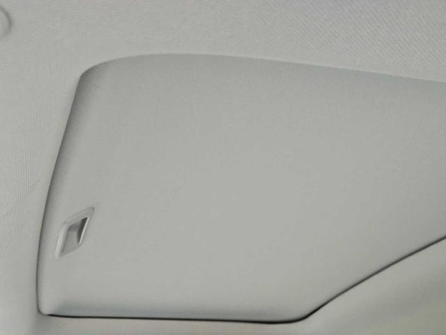 Photo of 2026 Platinum White Pearl Honda HR-V