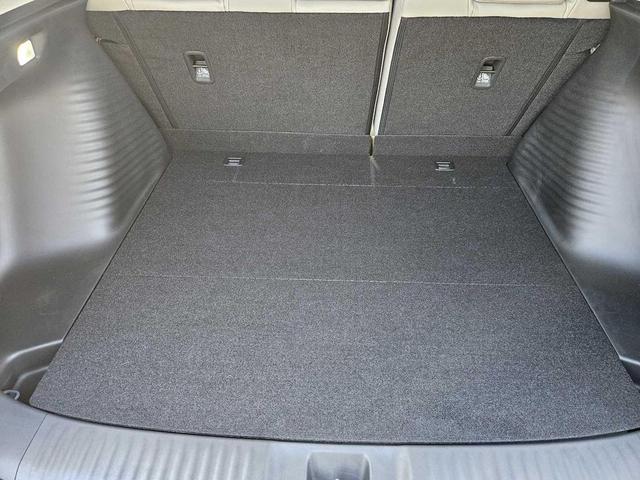Photo of 2026 Platinum White Pearl Honda HR-V