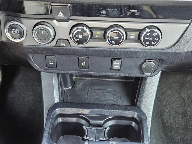 Photo of 2017 Black Toyota Tacoma