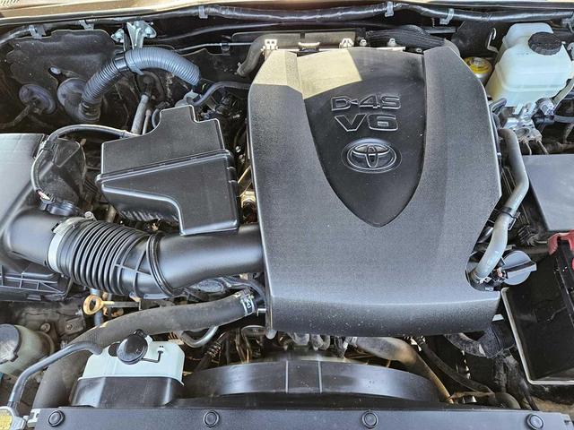 Photo of 2017 Black Toyota Tacoma