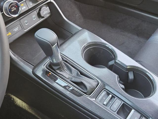 Photo of 2025 Urban Gray Pearl Honda Civic