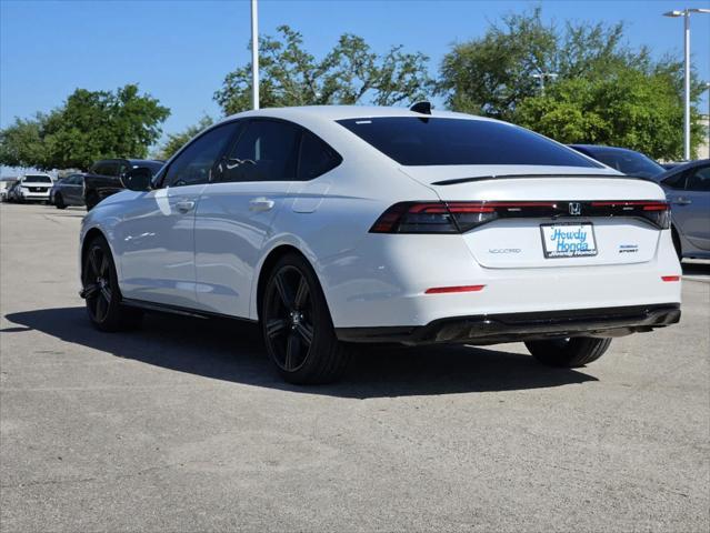 Photo of 2025 Platinum White Pearl Honda Accord Hybrid